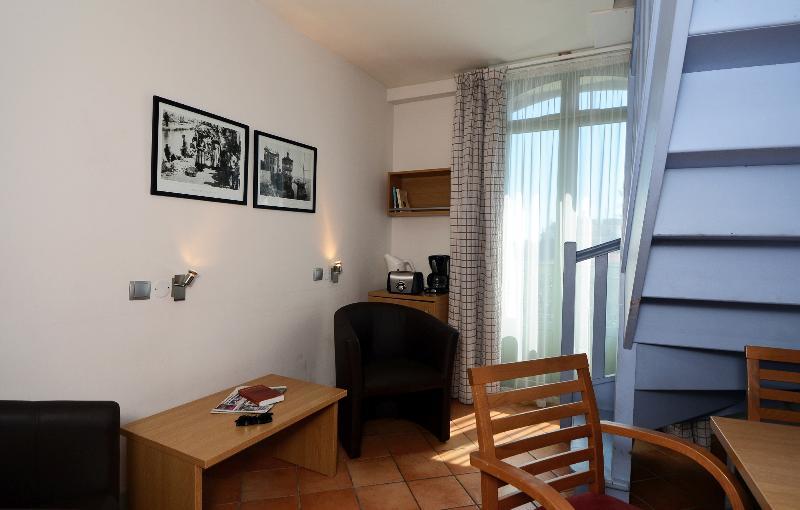 Appart'Hotel Odalys City - Nice Centre Exterior photo